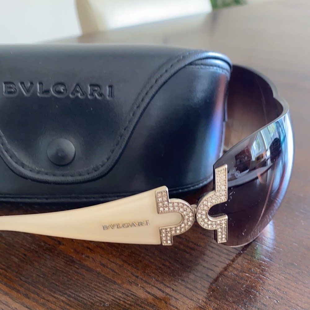 Bulgari Black Frame Brown Gradient Lens Sunglasses - Picture 2 of 5